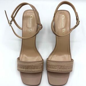 New Nib Christian Dior Embroidered Logo Nude Beige Dway 80 mm Heel Sandals EU 39
